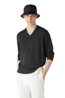 <tc>Loro Piana</tc> 男士經典V領