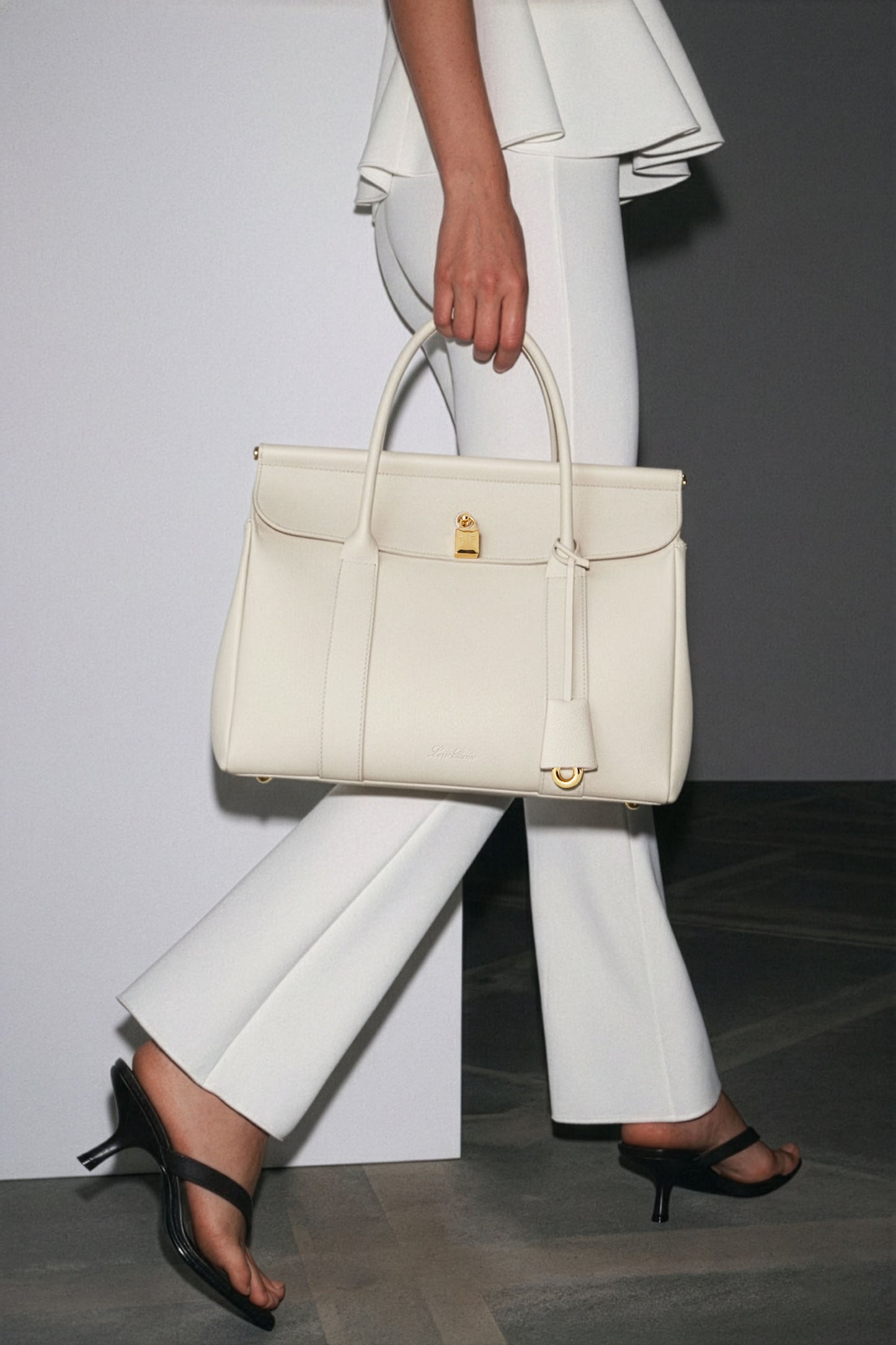<tc>Loro Piana</tc> 女士 Loom 包 L32