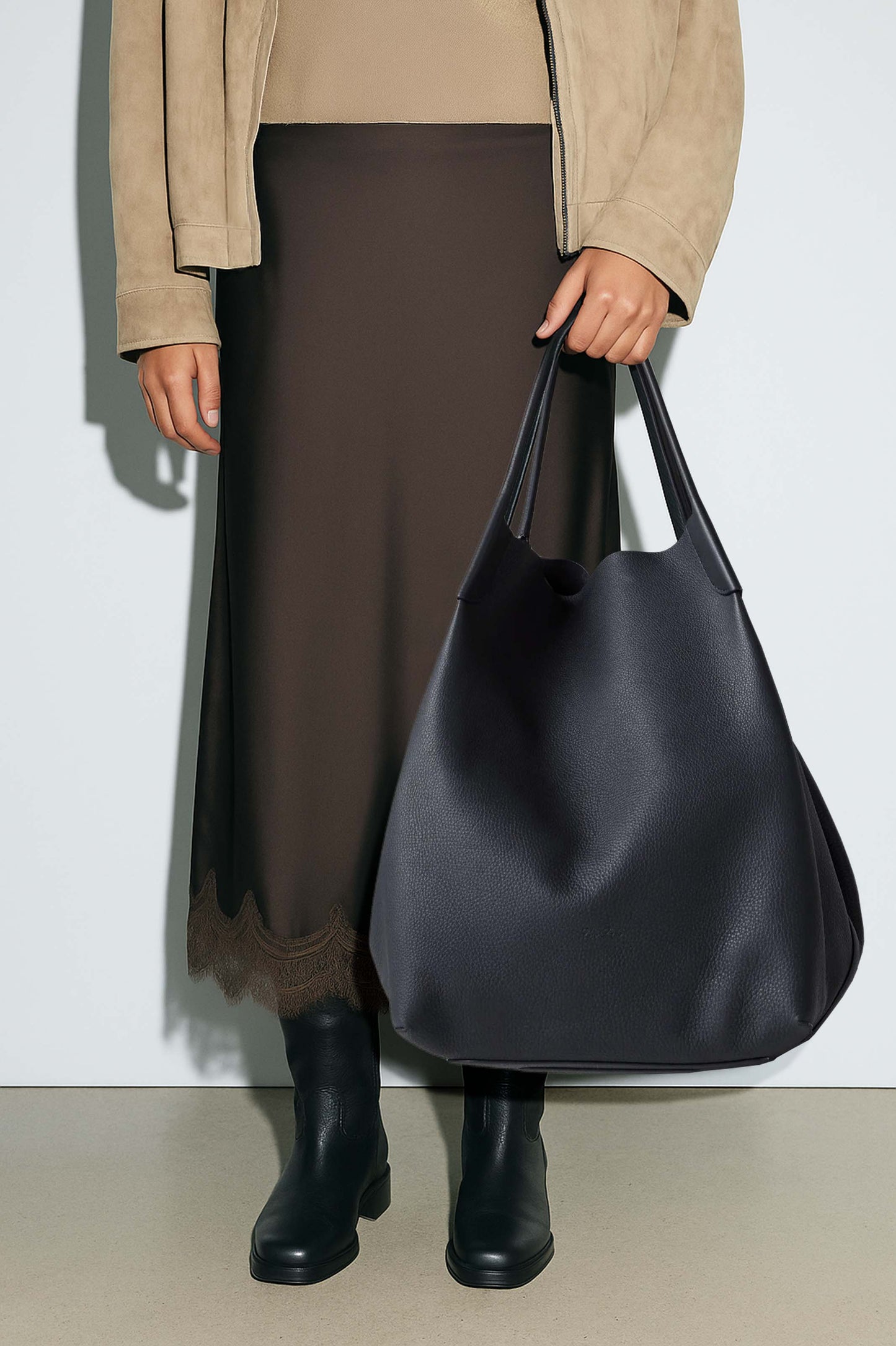 <tc>Loro Piana</tc> 女士超大号 Bale Hobo 包