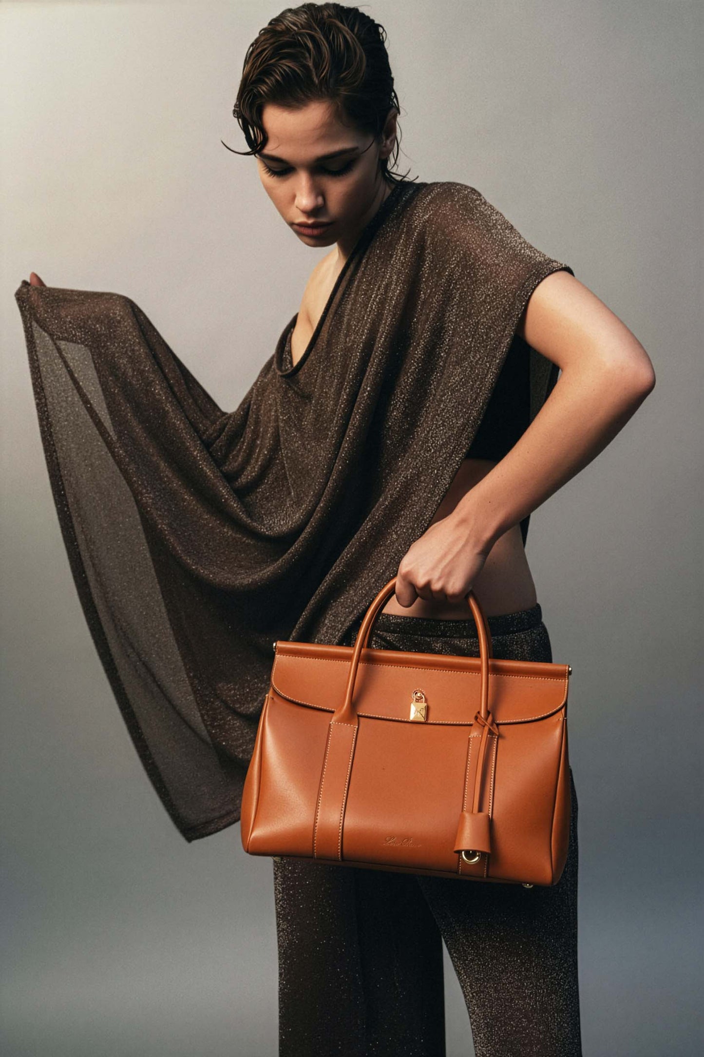 <tc>Loro Piana</tc> 女士 Loom 包 L32