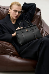 <tc>Loro Piana</tc> 女士 Loom 包 L32
