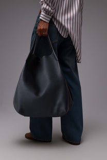 <tc>Loro Piana</tc> 女士超大号 Bale Hobo 包