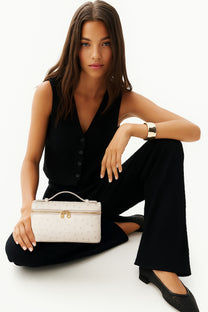 <tc>Loro Piana</tc> กระเป๋าใส่ของ Extra Pocket L19 สำหรับผู้หญิง