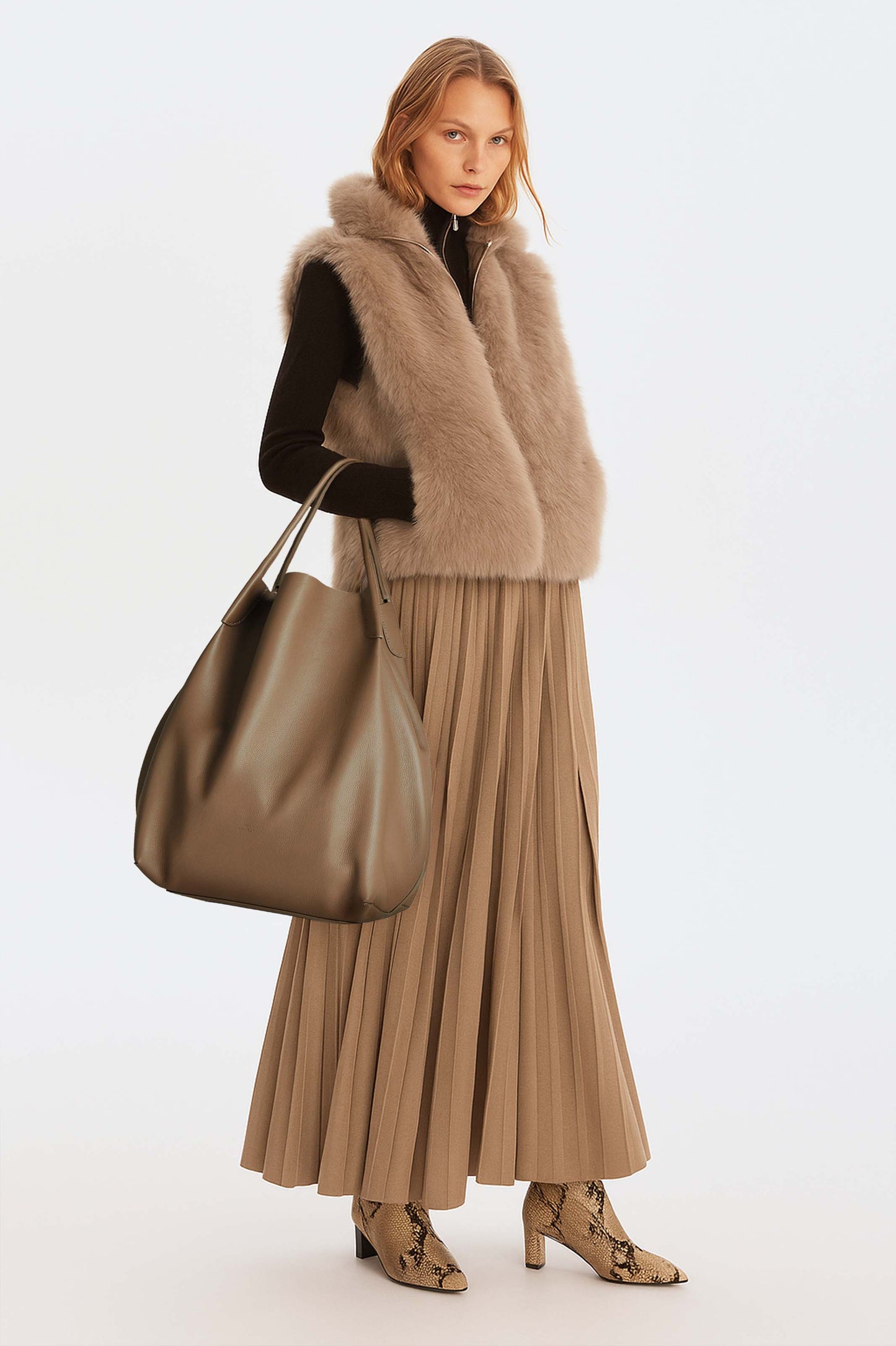 <tc>Loro Piana</tc> 女士超大号 Bale Hobo 包